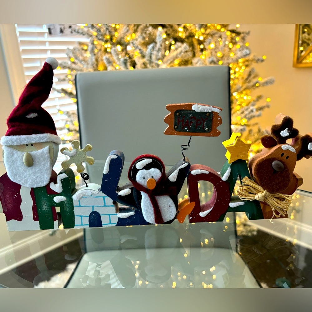 HOLIDAY WOOD DECOR